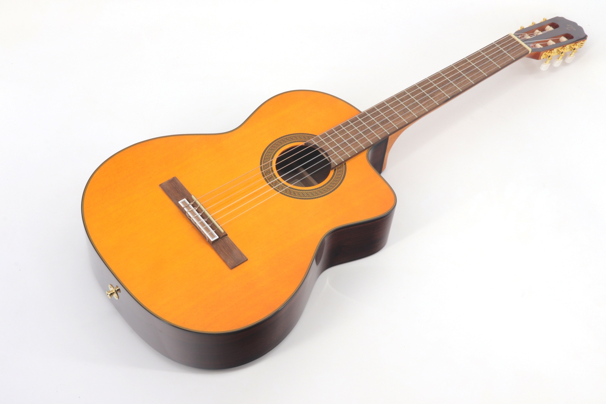 VIOLÃO TAKAMINE ELÉTRICO NYLON GC5CE